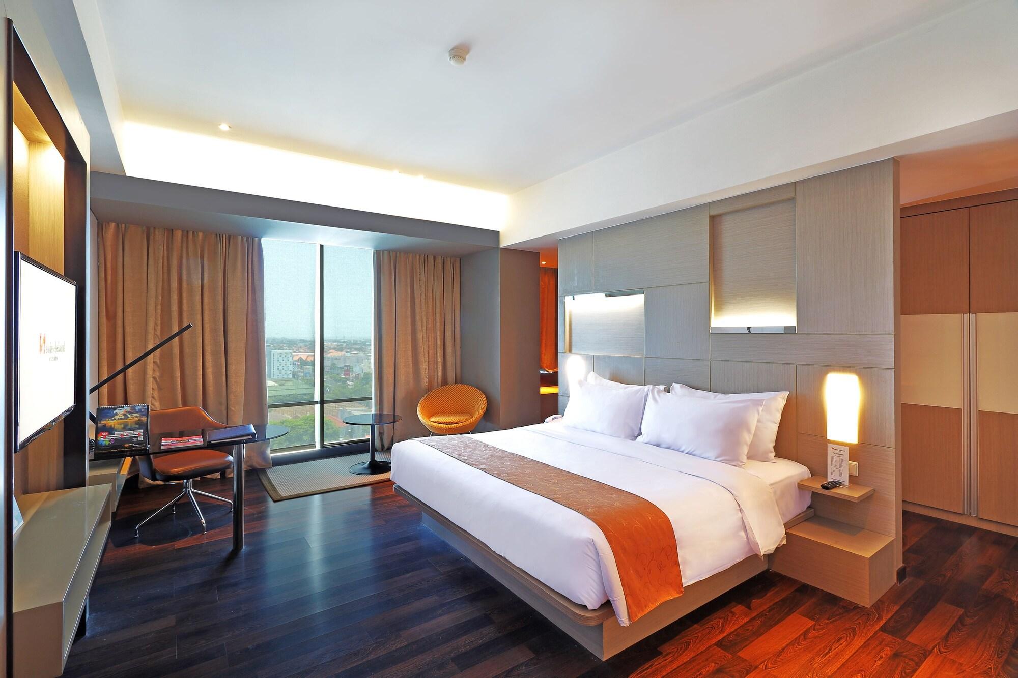 Swiss-Belhotel Cirebon Eksteriør bilde